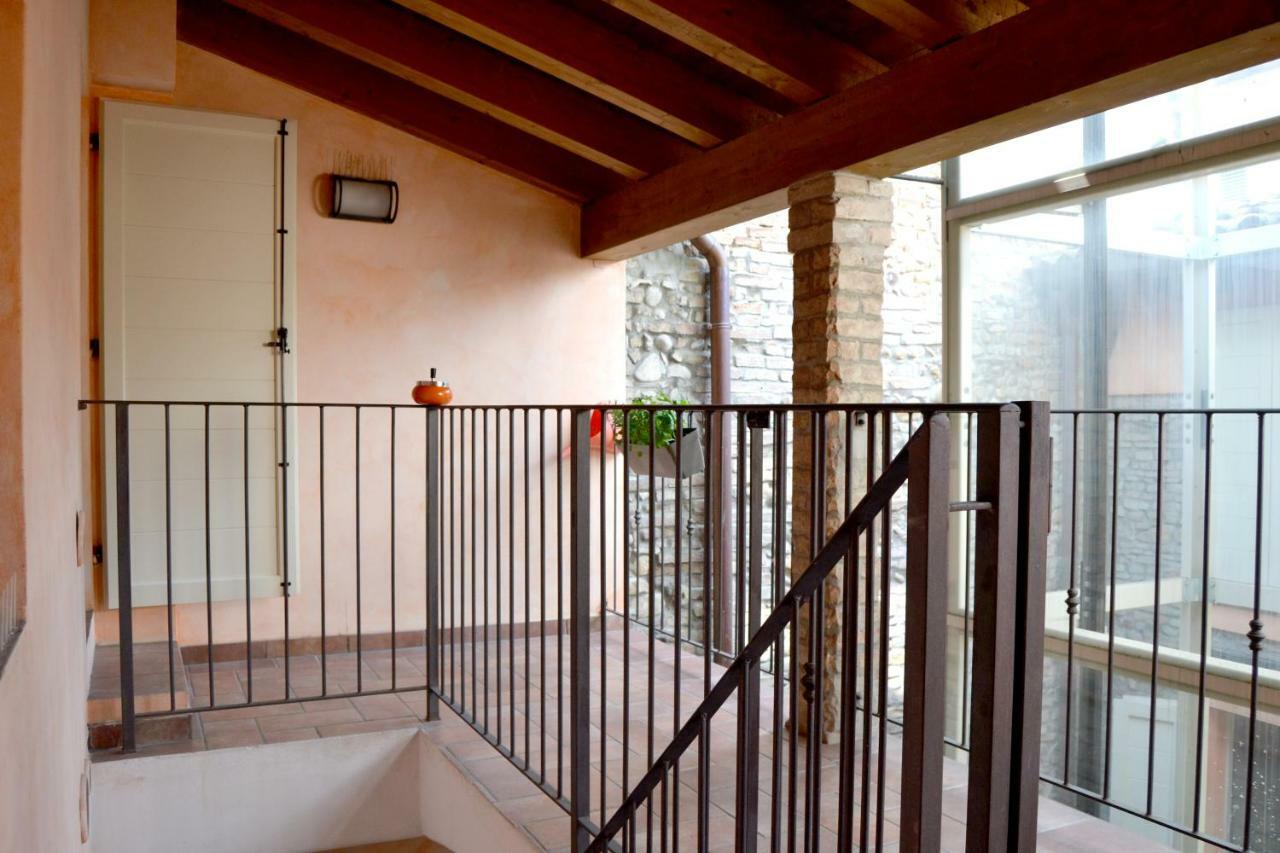 Apartamento Downtown In Parma Exterior foto